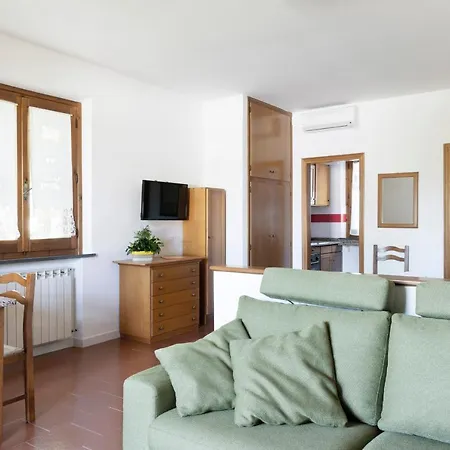 Tenuta Lamborghini Golf & 4* بانيكالي