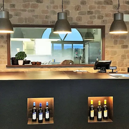 Tenuta Lamborghini Golf & Couette-café