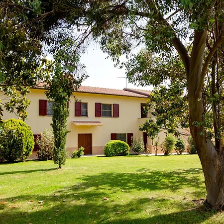 Bed & Breakfast Tenuta Lamborghini Golf &