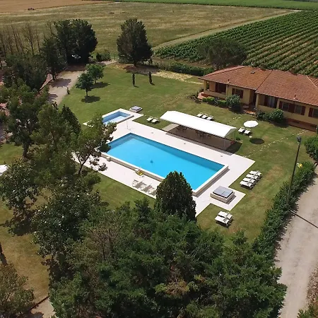 Tenuta Lamborghini Golf & Couette-café