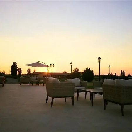 Tenuta Lamborghini Golf & Nocleg ze śniadaniem Panicale