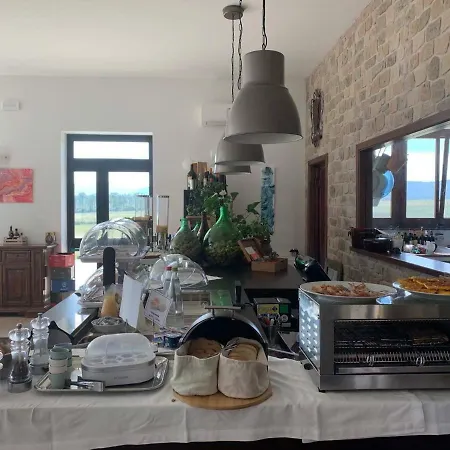 Tenuta Lamborghini Golf & Nocleg ze śniadaniem Panicale