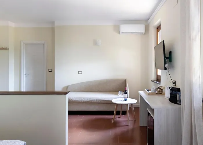 Tenuta Lamborghini Golf & 4*