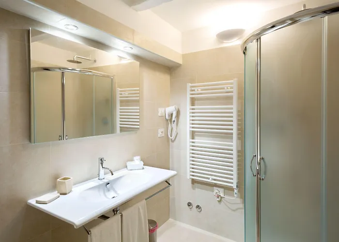 Tenuta Lamborghini Golf & Bed & Breakfast 4*