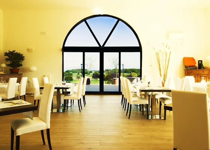 Tenuta Lamborghini Golf & 4*