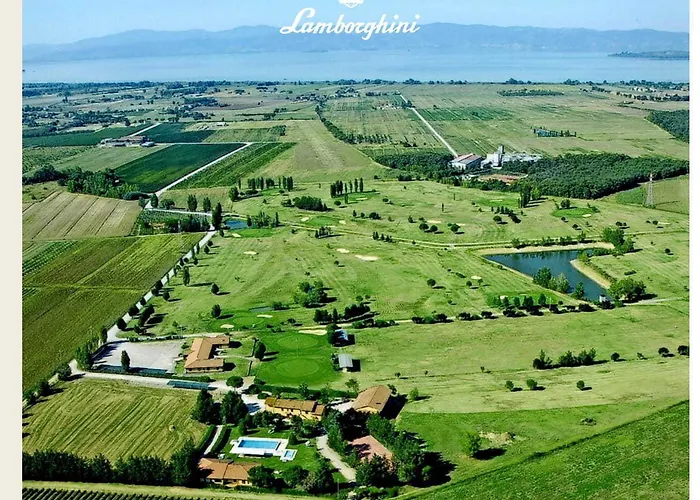 Tenuta Lamborghini Golf & Bed & Breakfast 4*