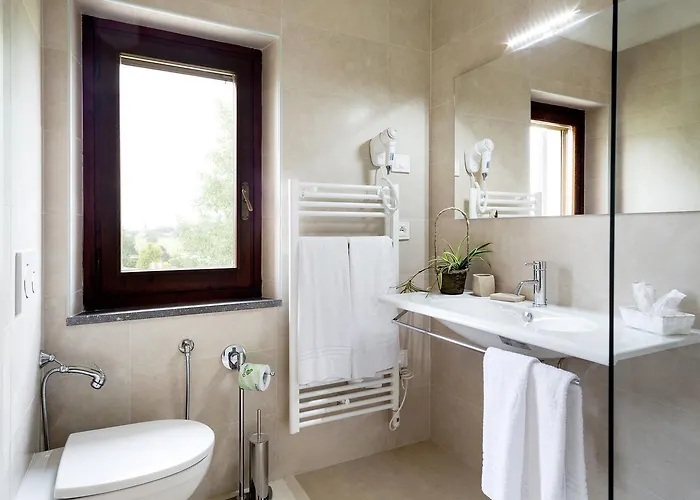 Bed & Breakfast Tenuta Lamborghini Golf &